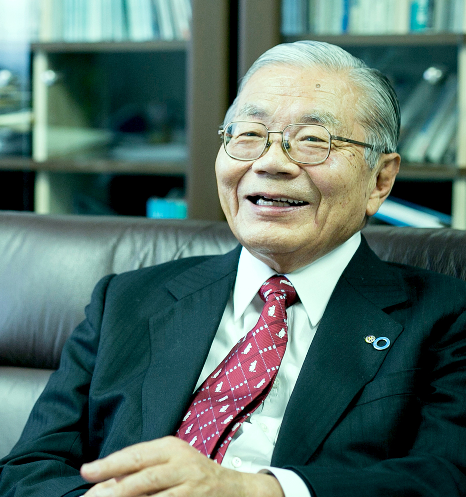 医学博士の佐藤祐造氏